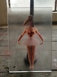 STYLE TWO-TEC. MISTA SU PLEXIGLASS